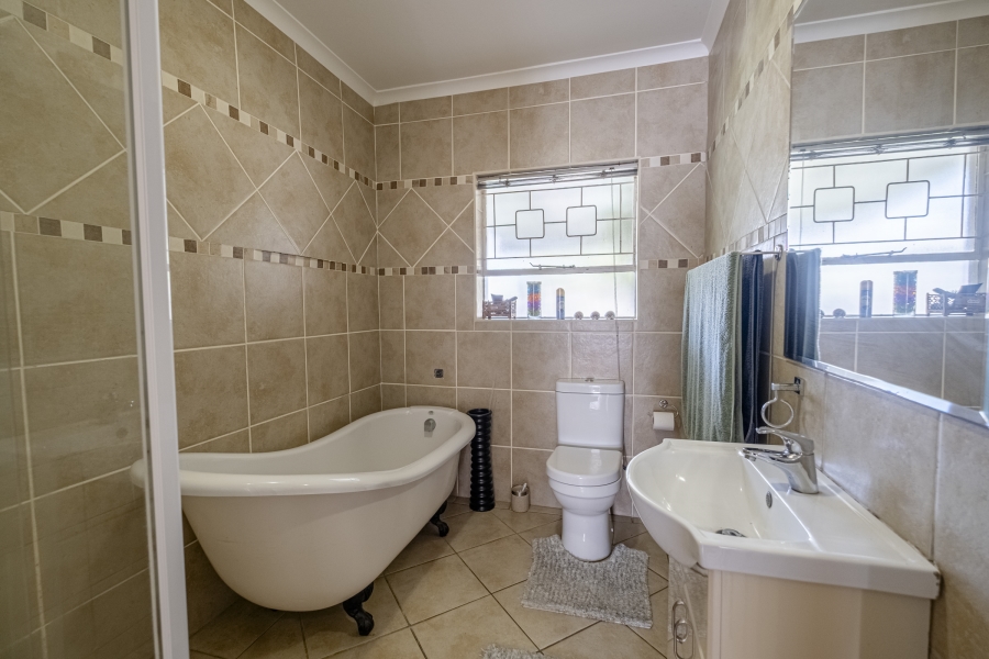 4 Bedroom Property for Sale in Lorraine Eastern Cape